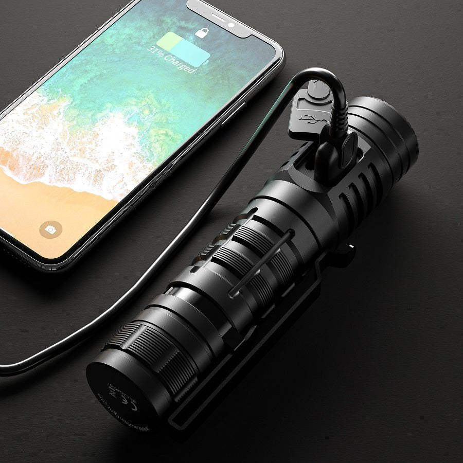 Lanterna C2 2000 Lumen Power Bank